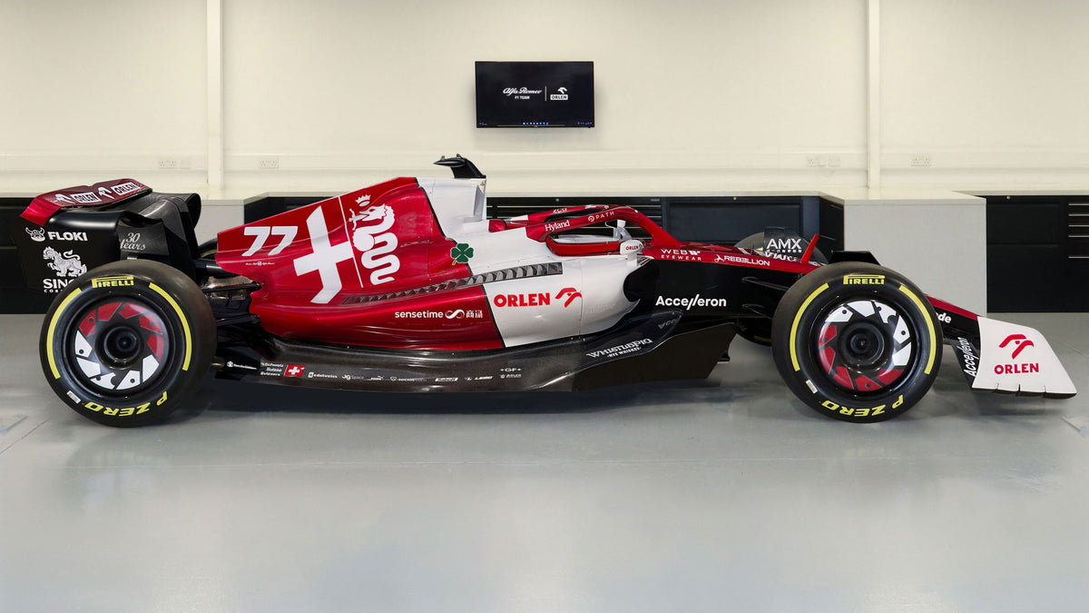 2022 Alfa Romeo C42 F1® Show Car – Italian GP Livery – F1 Authentics