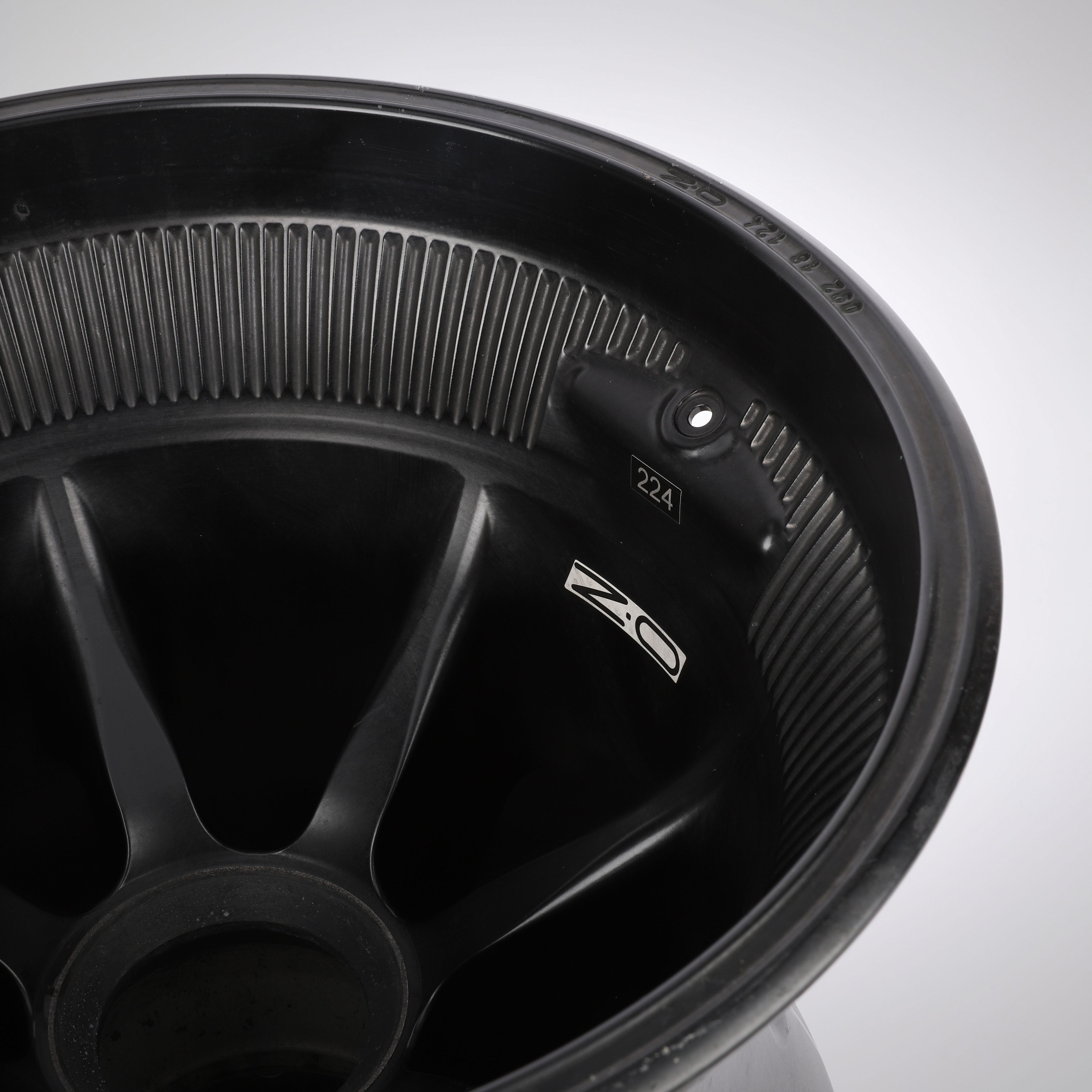Charles Leclerc 2018 Race Used Sauber C37 Rear Wheel Rim Table