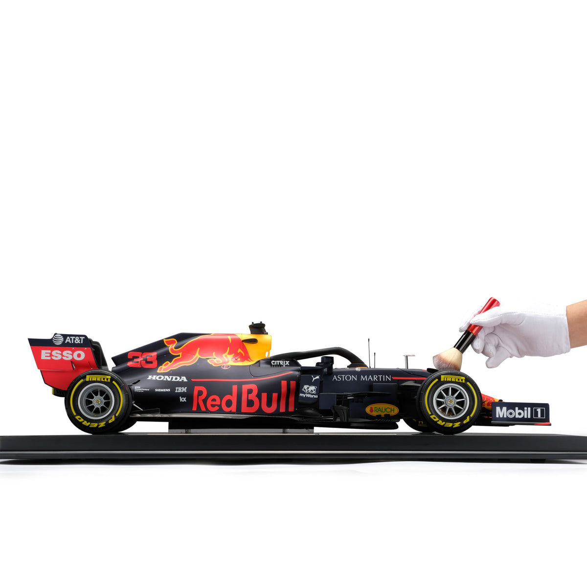 Oracle Red Bull Racing 2019 RB15 1:8 Scale Model – Austrian