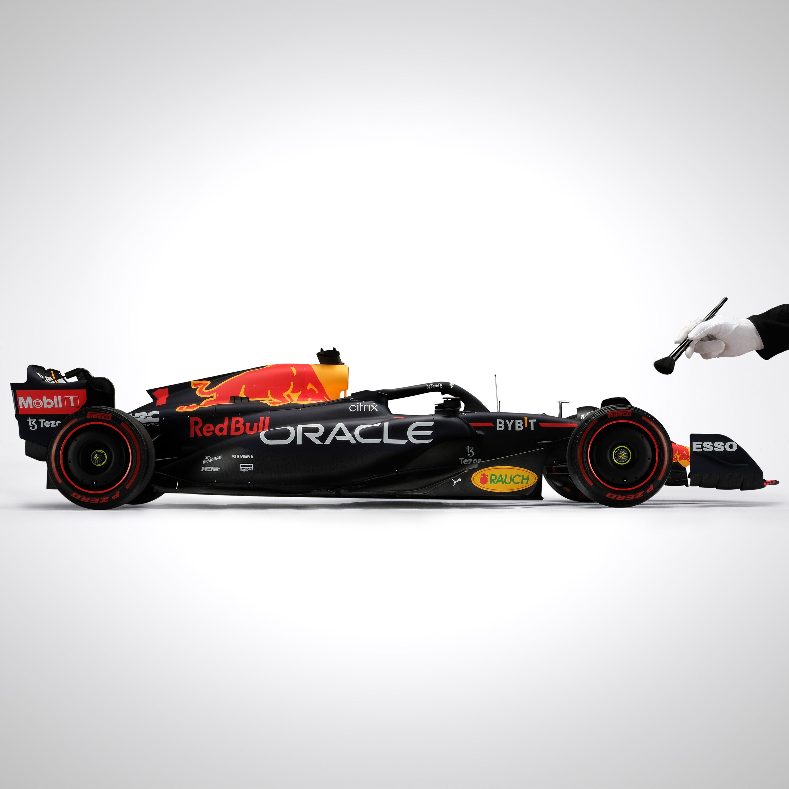 Max Verstappen 2022 RB18 1:4 Scale Model F1 Car – Dutch GP