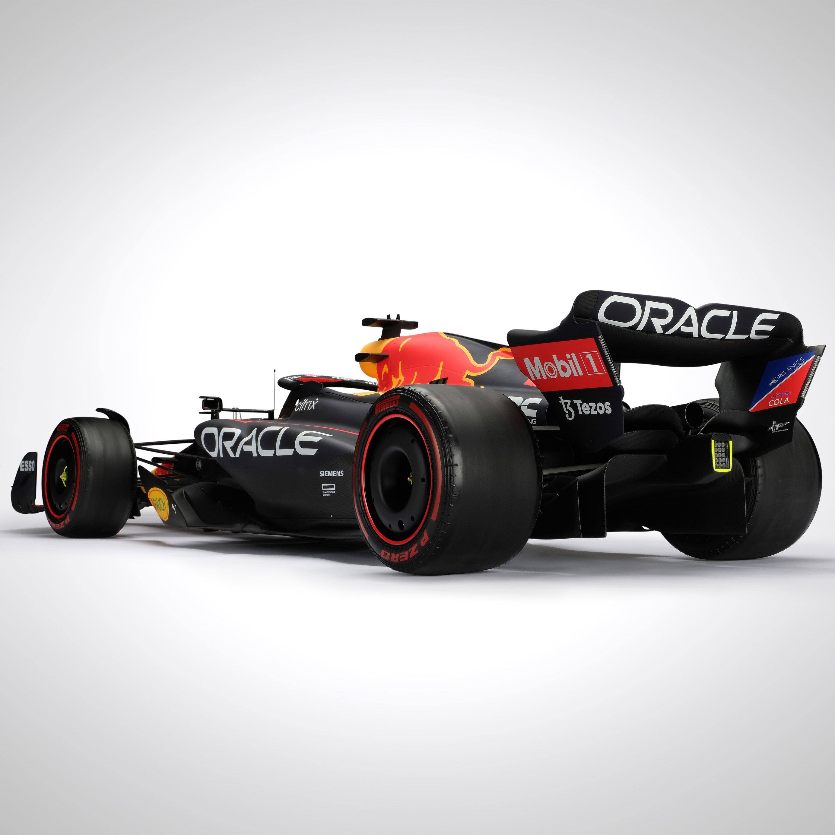 Max Verstappen 2022 RB18 1:4 Scale Model F1 Car – Dutch GP