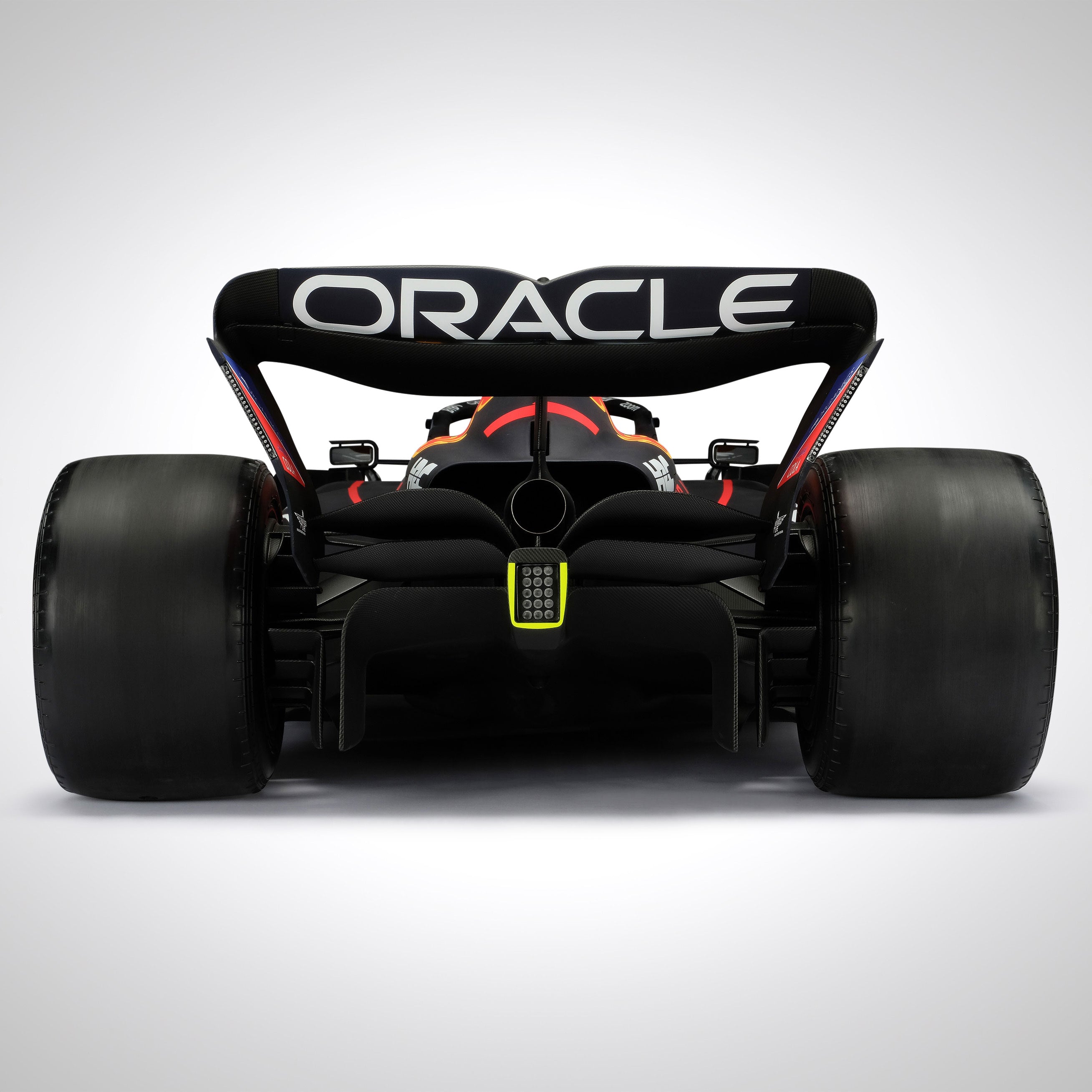 Max Verstappen 2022 RB18 1:4 Scale Model F1 Car – Dutch GP