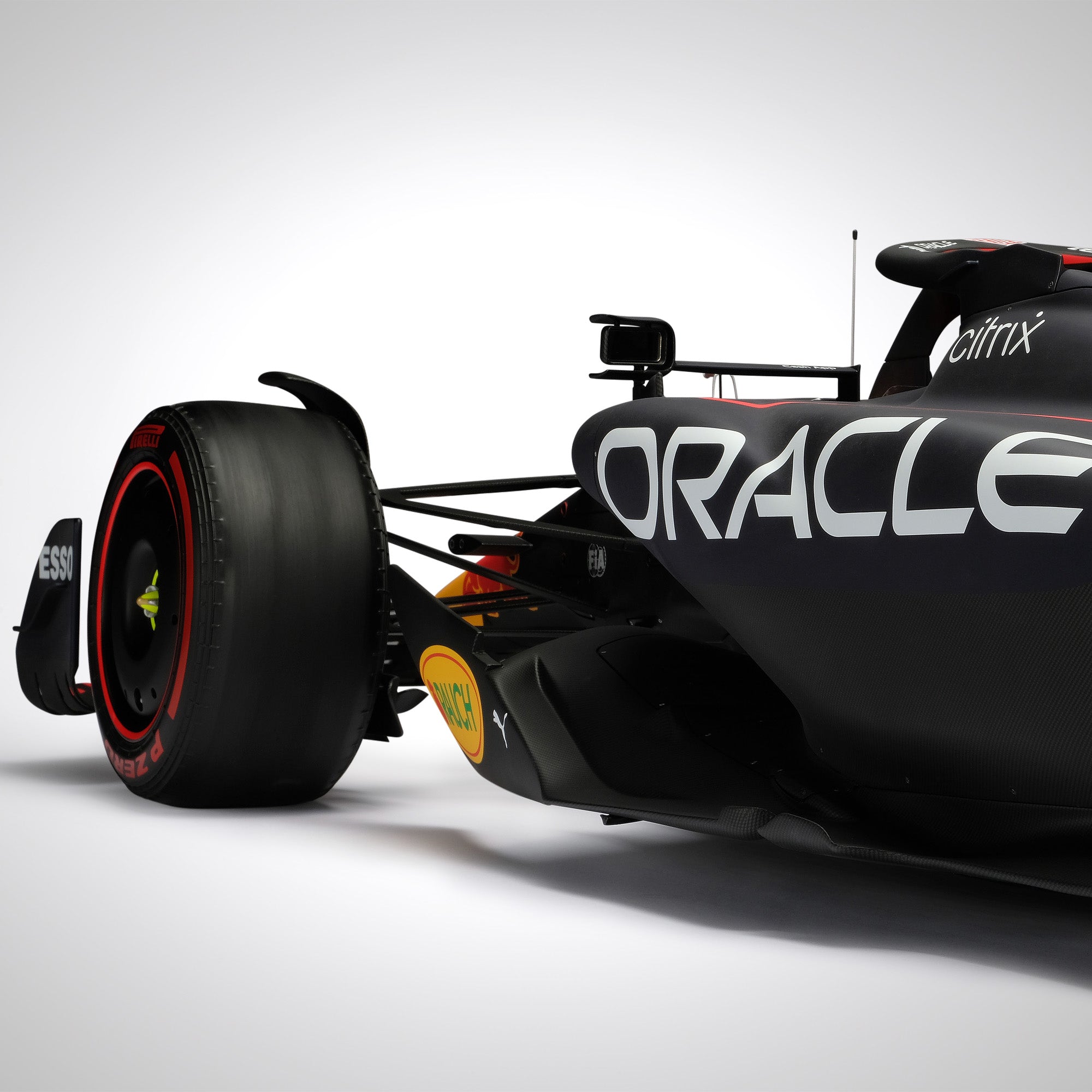 Max Verstappen 2022 RB18 1:4 Scale Model F1 Car – Dutch GP