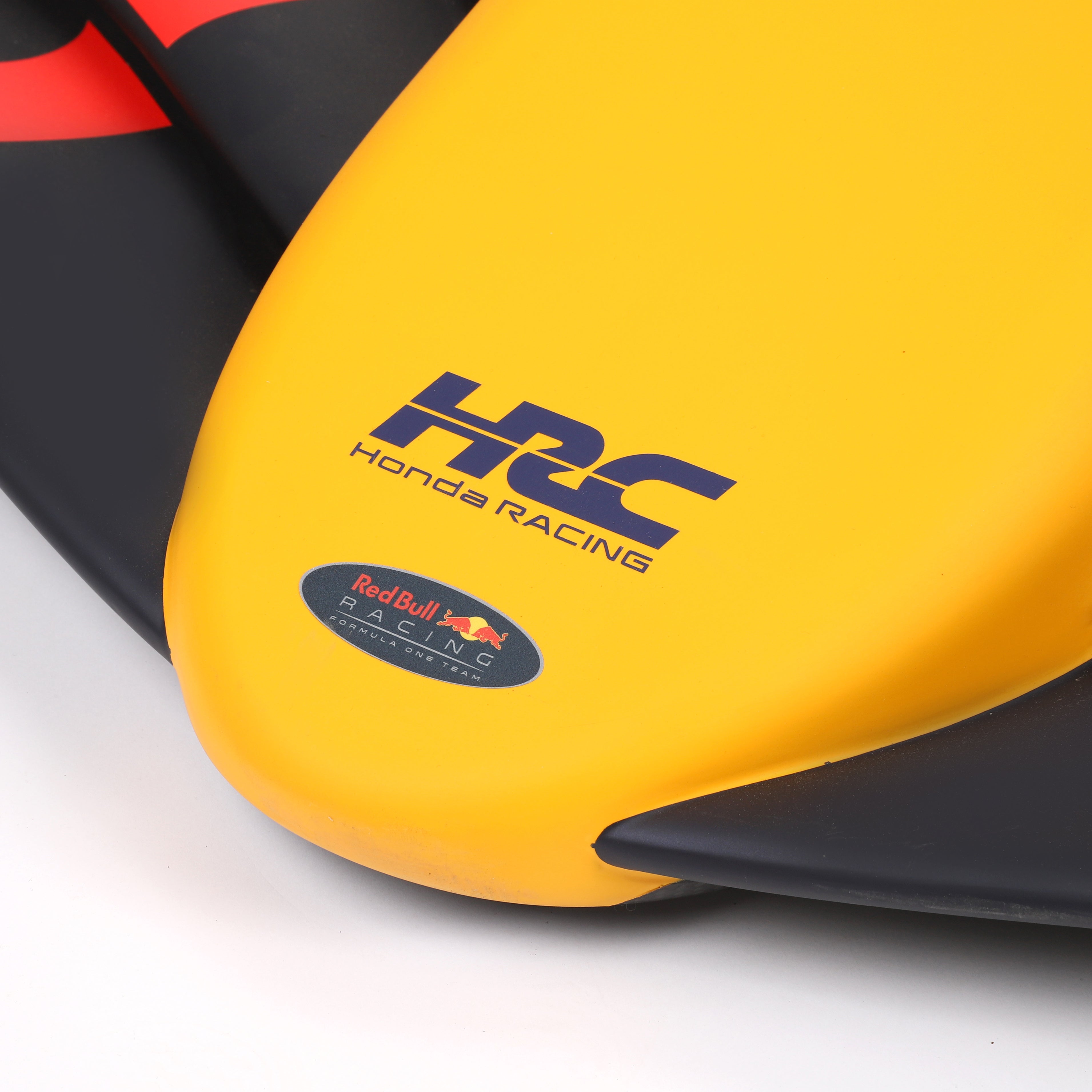 Oracle Red Bull Racing 2022 Official Replica Front Wing & Nose