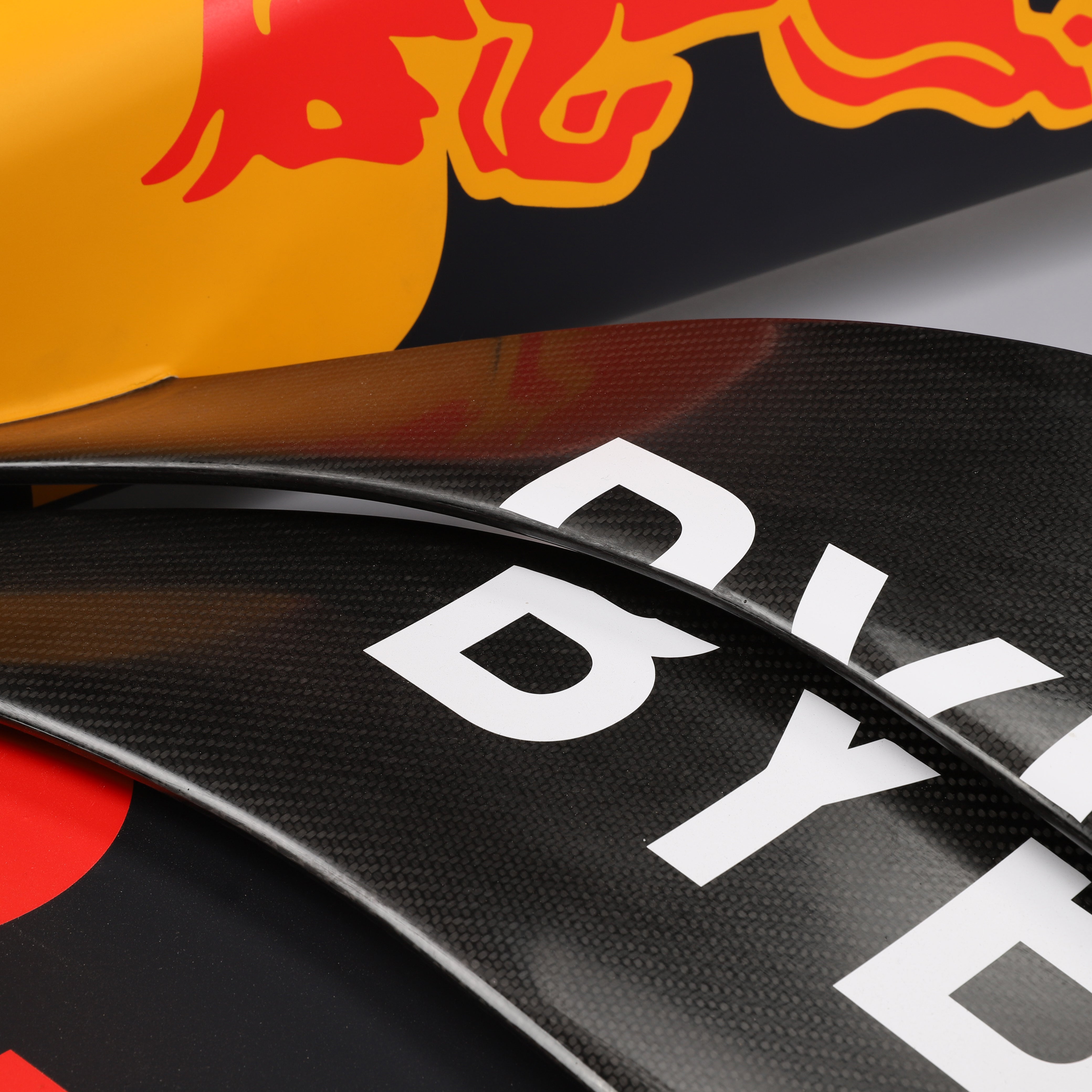 Oracle Red Bull Racing 2022 Official Replica Front Wing & Nose
