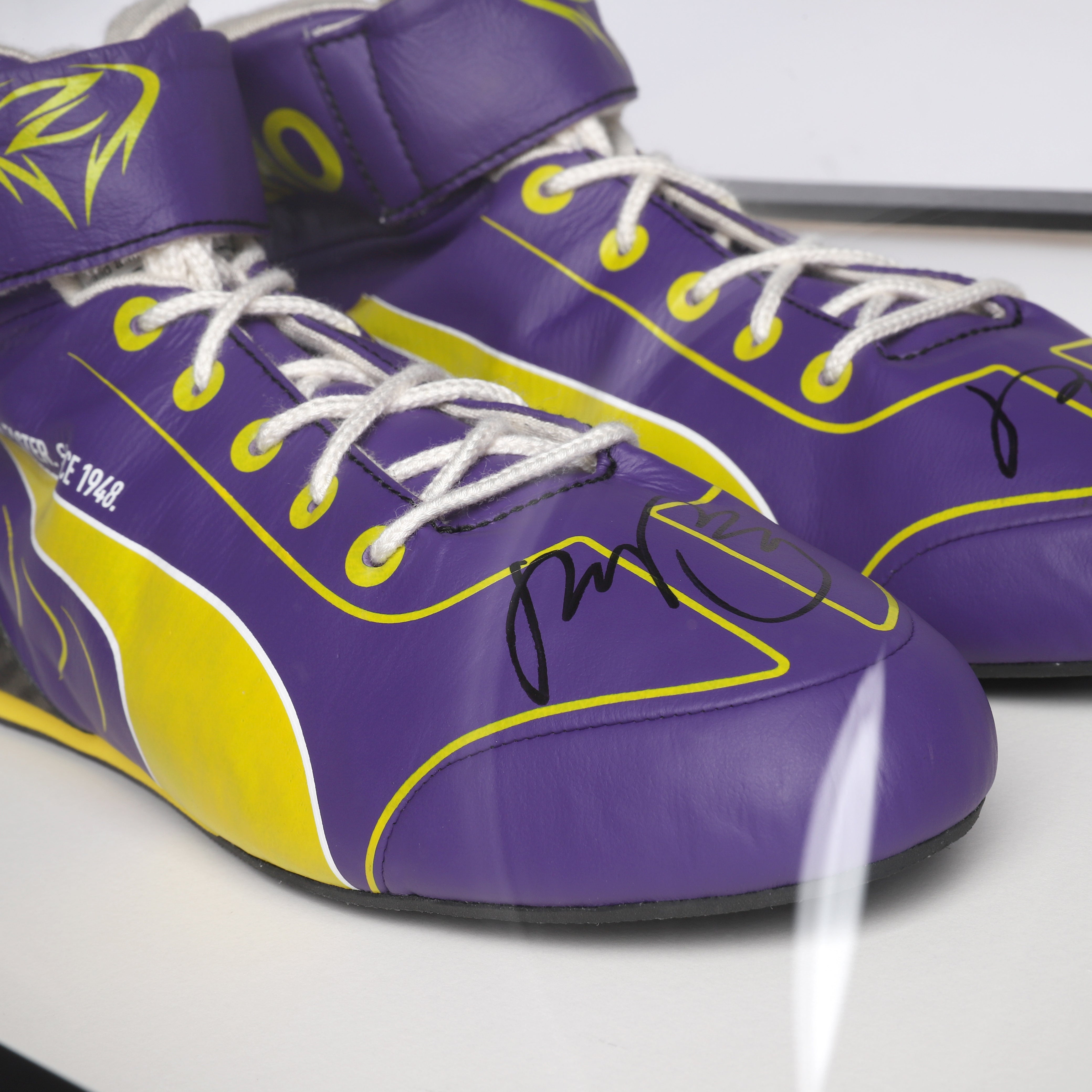 Zhou Guanyu 2023 Signed Race Spec Alfa Romeo F1 Team Stake Race Boots
