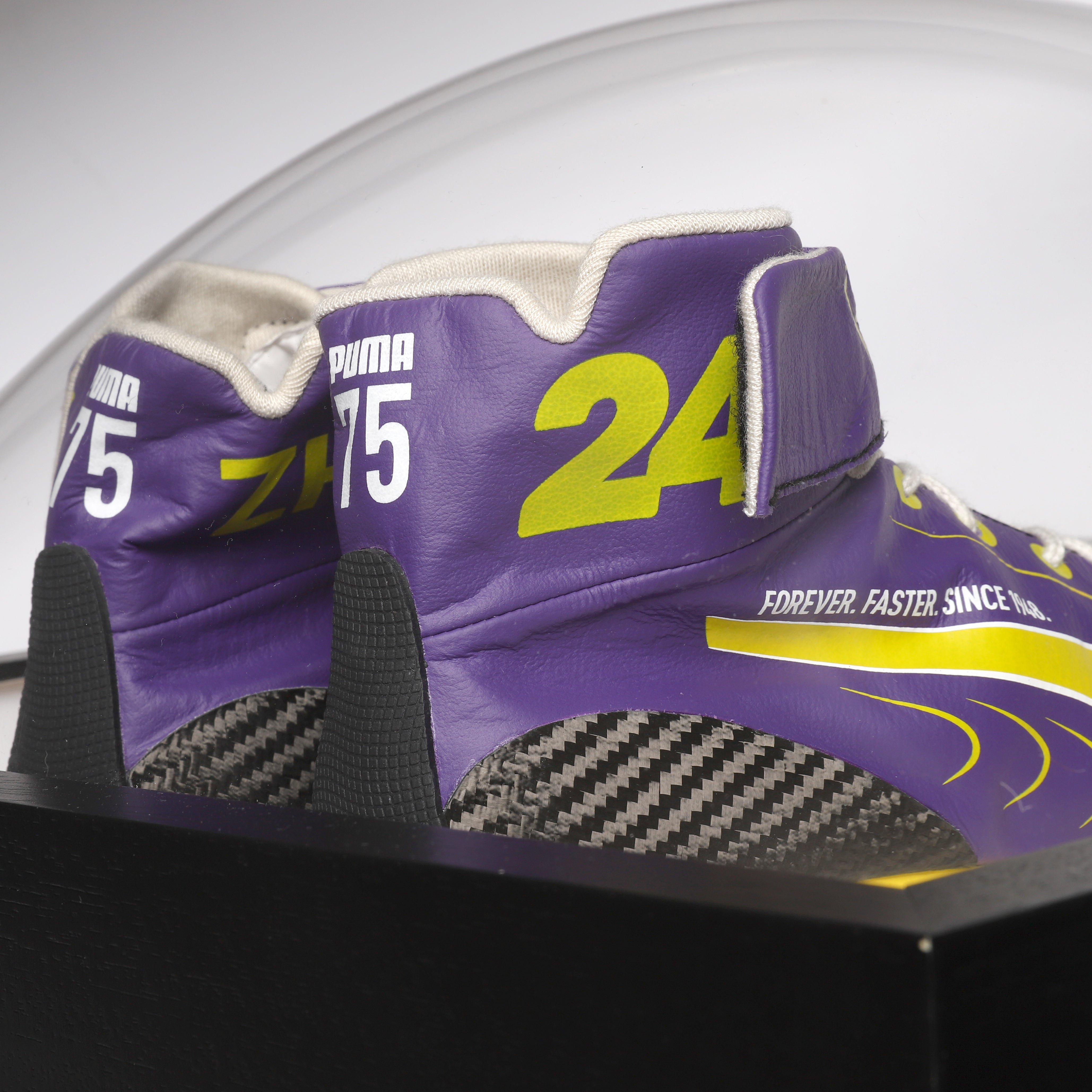 Zhou Guanyu 2023 Signed Race Spec Alfa Romeo F1 Team Stake Race Boots