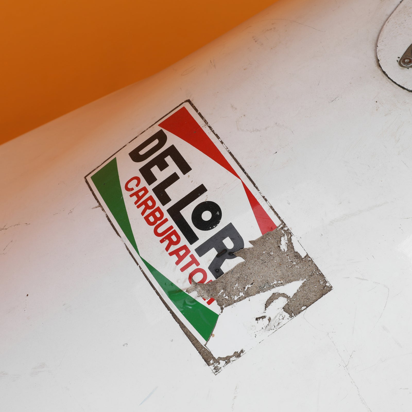 Season Launch LOT 061 - Niki Lauda 1982 McLaren MP4/1 Race Used Engine Cover