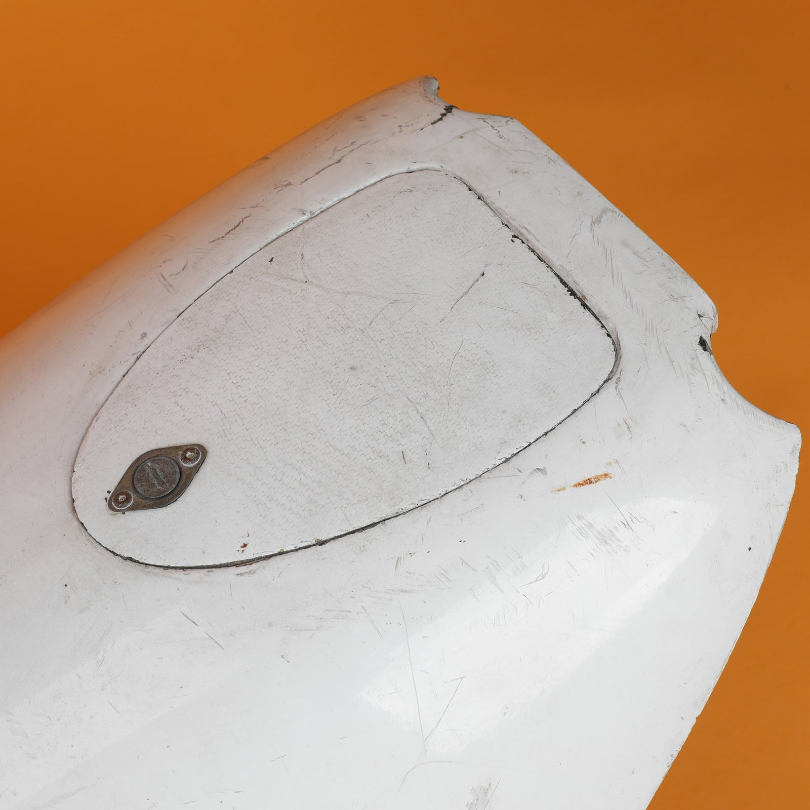 Season Launch LOT 061 - Niki Lauda 1982 McLaren MP4/1 Race Used Engine Cover