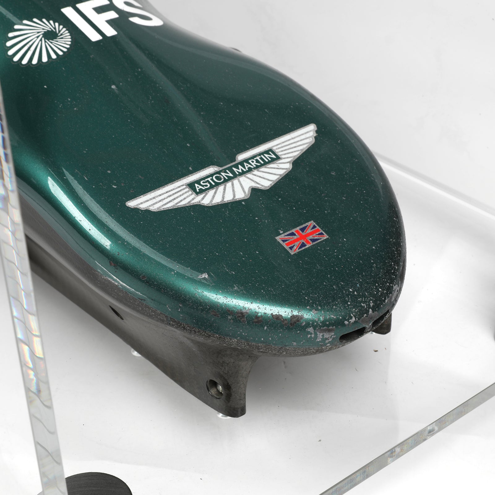 LOT 539 - Aston Martin AMR21 F1 Team 2021 Nose Cone Table