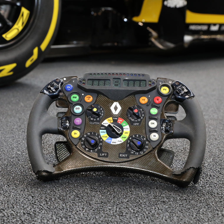 2014 Lotus E22-03 full-size rolling chassis with 2019 RS19-inspired Formula 1 livery, premium motorsport exhibition centrepiece