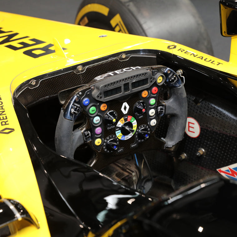 Lotus E22-03 2014 exhibition rolling chassis featuring 2019 RS19 livery, premium Formula 1-inspired collector display