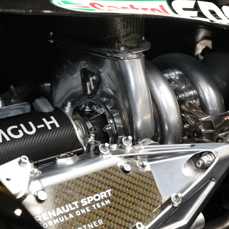 2014 Lotus E22-03 premium rolling chassis finished in 2019 RS19 Formula 1-inspired livery for collector display