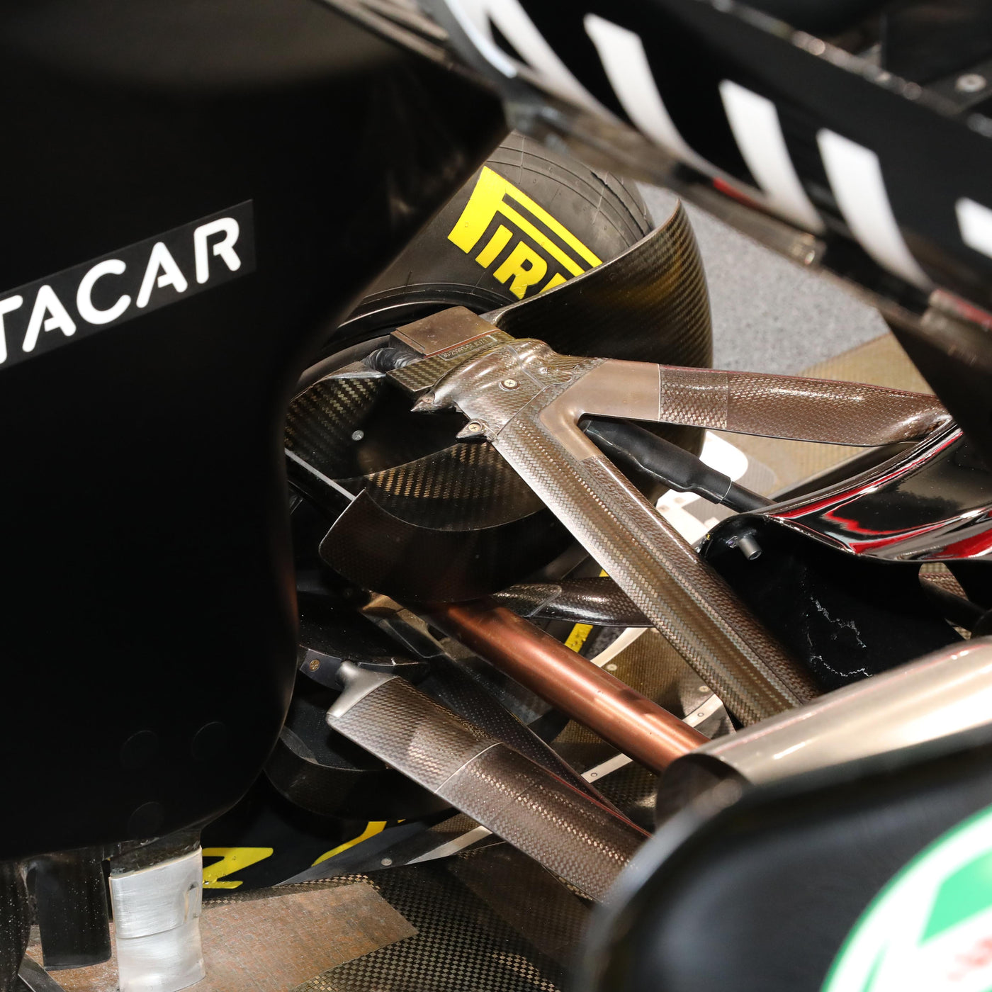 2014 Lotus E22-03 Rolling Chassis (2019 RS19 Livery)