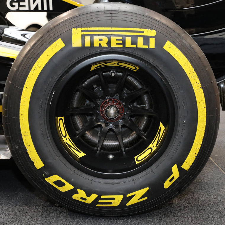 Lotus E22-03 2014 rolling chassis with authentic-style 2019 RS19 finish, collector-grade Formula 1 display vehicle
