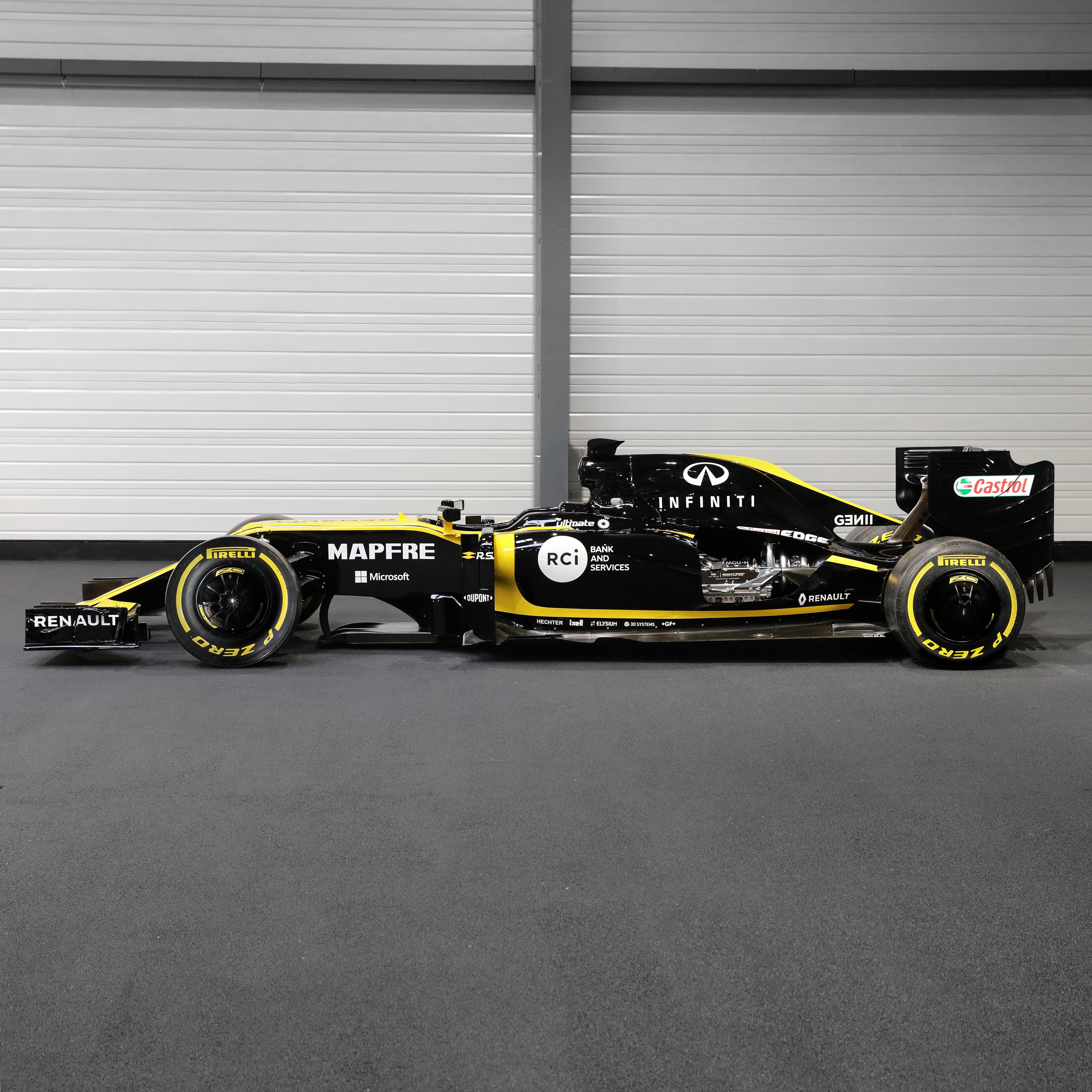 Renault F1® Team 2019 R.S.19 Ex-Race Car Build | F1 Authentics