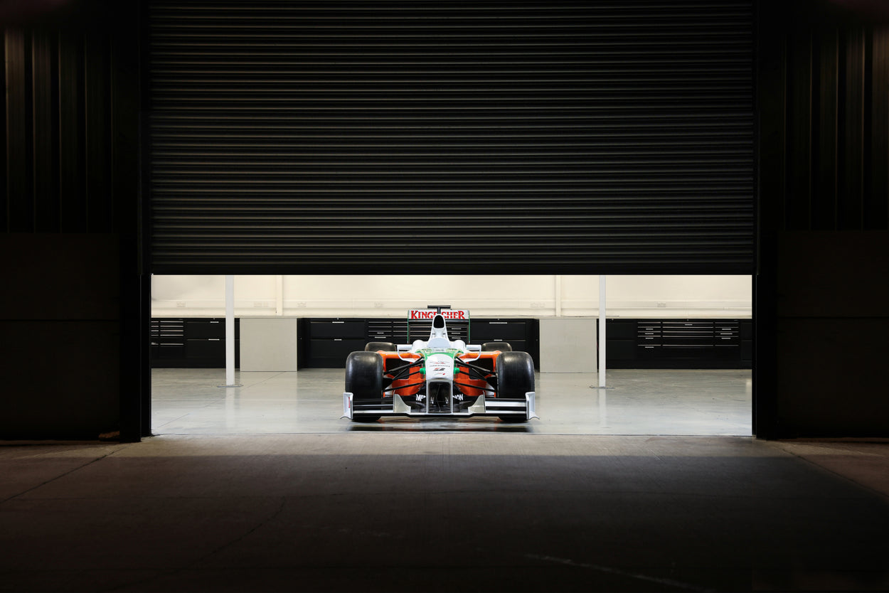 LOT 733 - 2009 Force India VJM02-02S Show Car