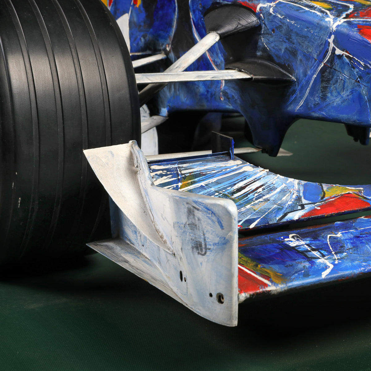 The Austin Auction LOT 010 - 2001 Sauber C20 Wind Tunnel Model - 50% Scale