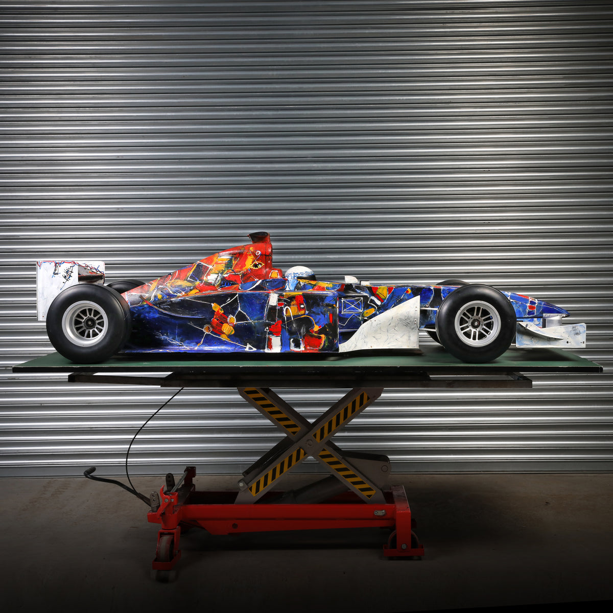 The Austin Auction LOT 010 - 2001 Sauber C20 Wind Tunnel Model - 50% Scale