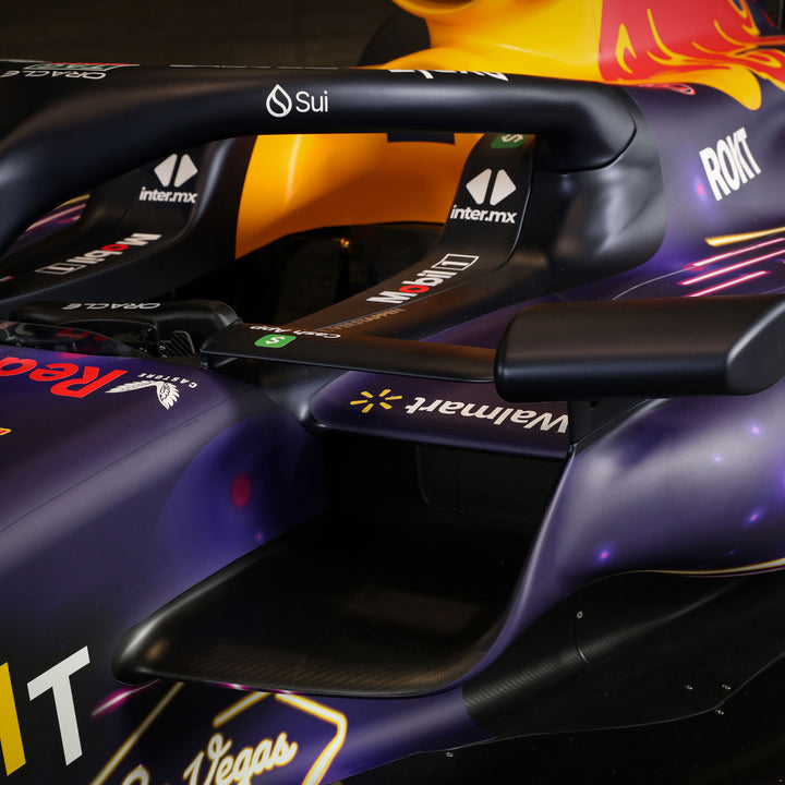 Official Oracle Red Bull Racing 2023 RB19 Show Car