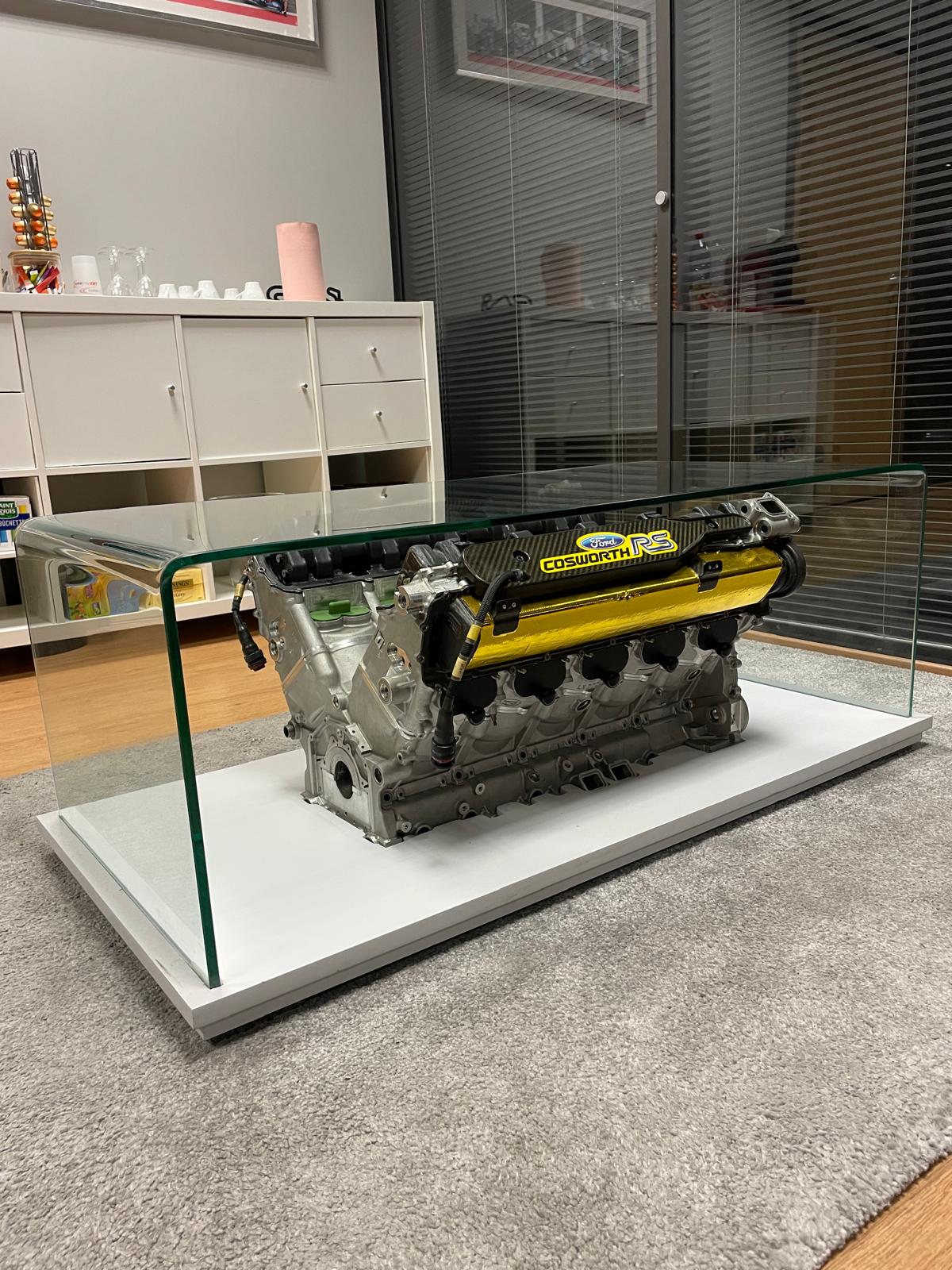 LOT 535 – Ford Cosworth CR 3.0L V10 Engine Table