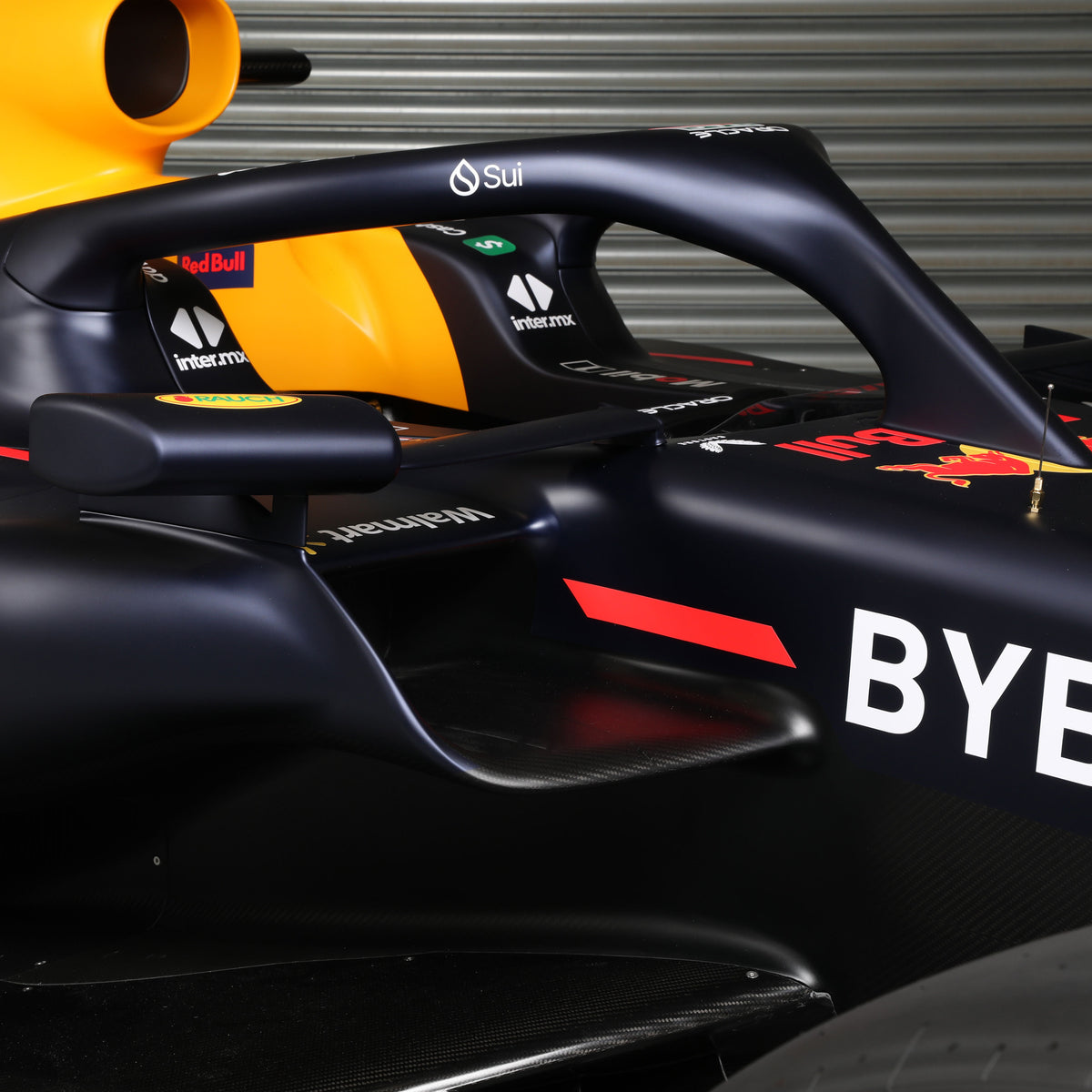 Oracle Red Bull Racing 2023 RB19 show car, Formula 1-inspired display model for collectors and motorsport enthusiasts