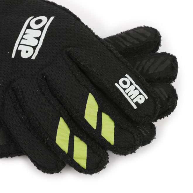 September Auction LOT 007 - 2024 Season Aston Martin Aramco Formula One Team Grand Prix Un-Signed Used Gloves - Black