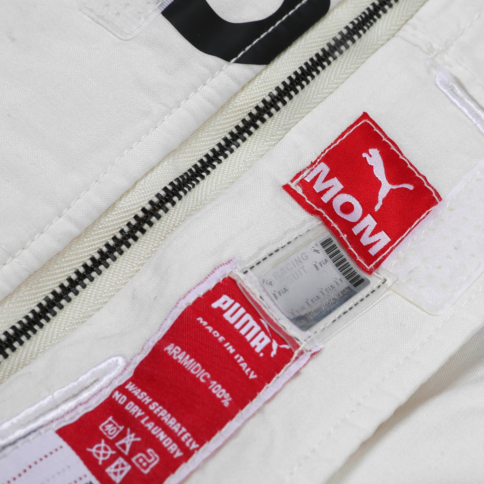 Season Launch LOT 401 - Valtteri Bottas 2019 Mercedes-AMG Petronas F1 Team Collection