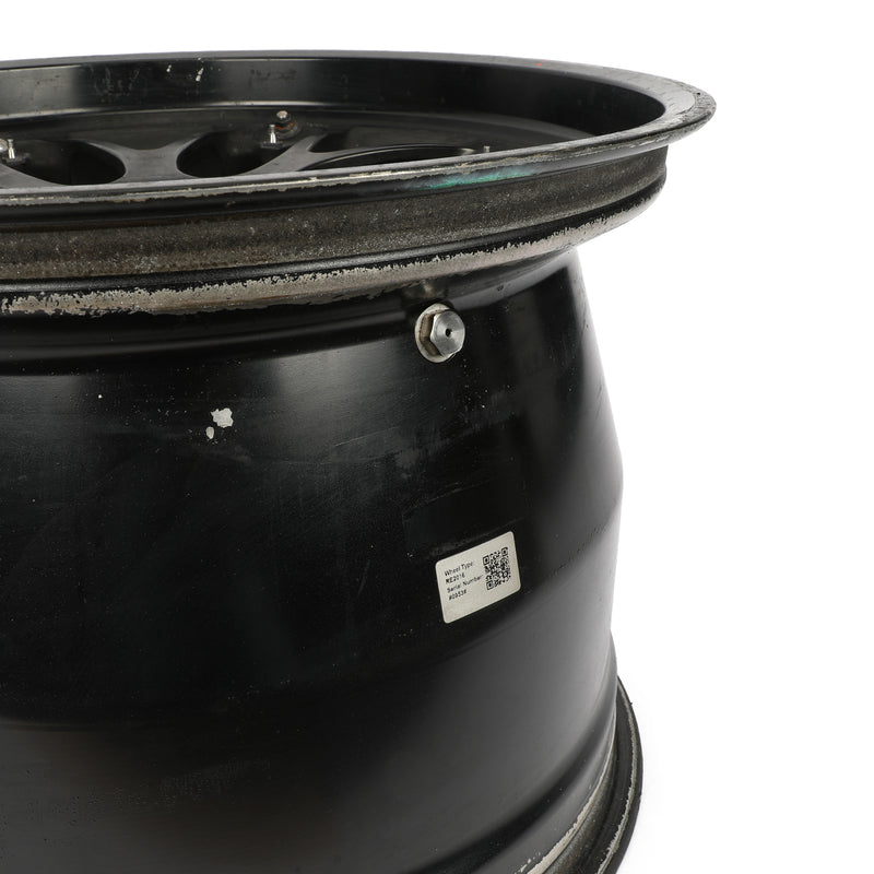 Carlos Sainz Williams F1 Team 2025 front wheel rim table Miami GP premium collectible