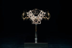 LOT 018 – Michael Schumacher 1998 Signed Ferrari F300 047 Engine
