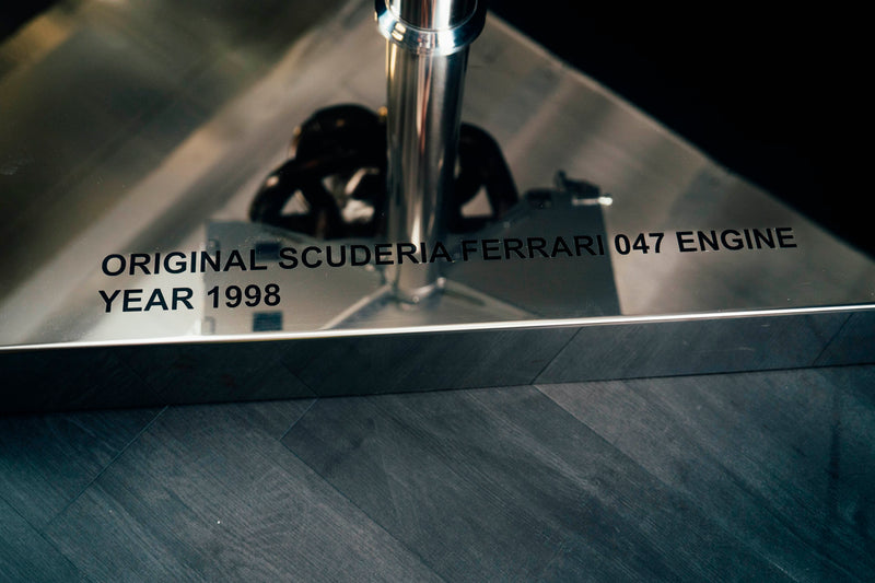 LOT 018 – Michael Schumacher 1998 Signed Ferrari F300 047 Engine