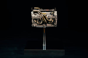 LOT 018 – Michael Schumacher 1998 Signed Ferrari F300 047 Engine
