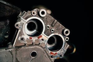 LOT 018 – Michael Schumacher 1998 Signed Ferrari F300 047 Engine