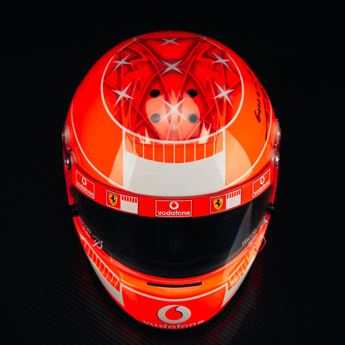 The Austin Auction LOT 025 - Michael Schumacher Signed 2006 Ferrari-Design Replica Helmet – Limited Edition 017/150