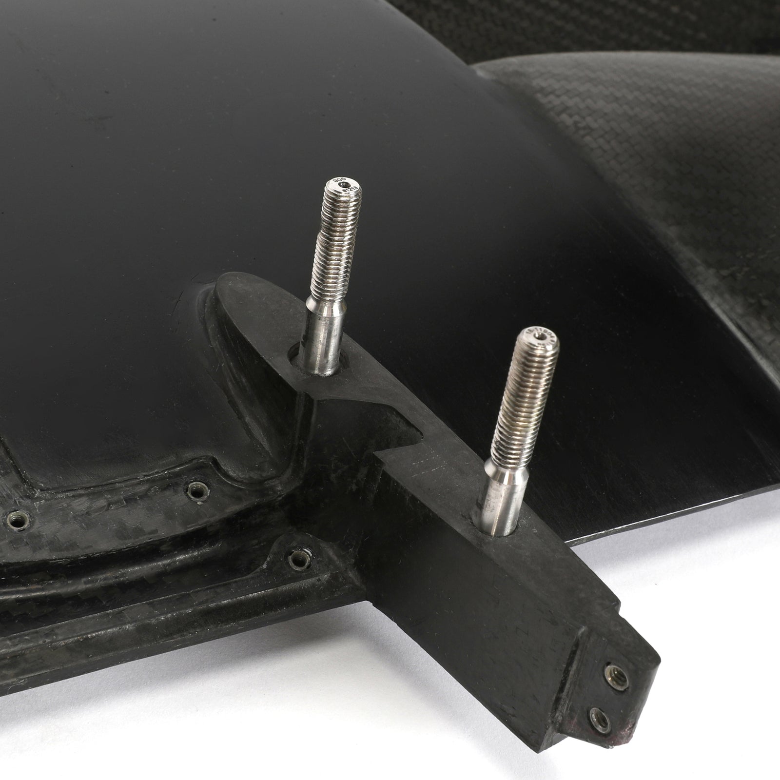 Auction LOT 032 - Renault F1 Team RS19 2019 Season Used Front Wing Mainplane