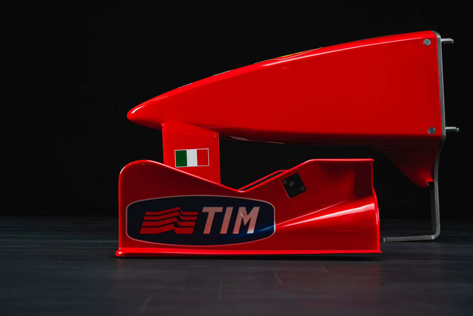 The Miami Auction LOT 008 - Michael Schumacher 1999 Ferrari F399 Nose Cone