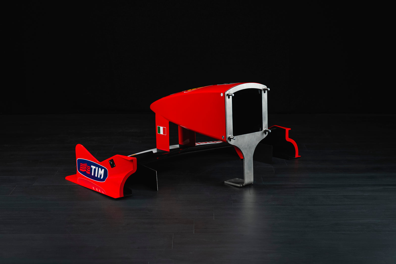 The Miami Auction LOT 008 - Michael Schumacher 1999 Ferrari F399 Nose Cone