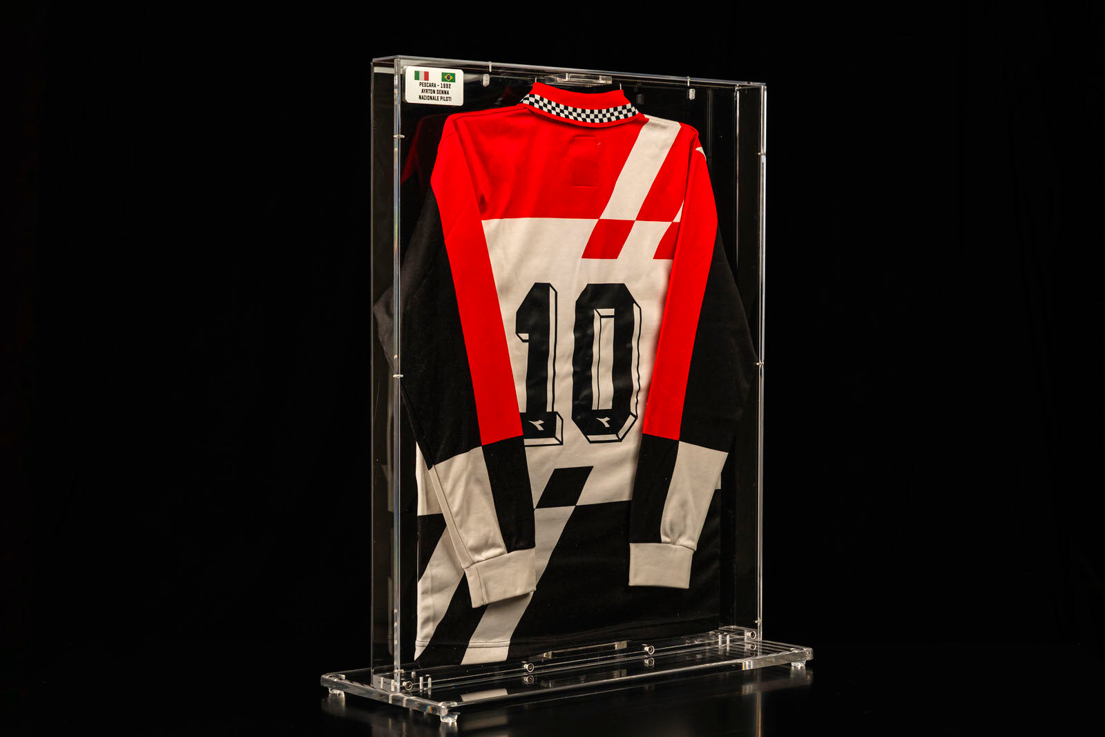 The Miami Auction LOT 002- Ayrton Senna 1992 Nazionale Piloti Shirt - Signed Framed