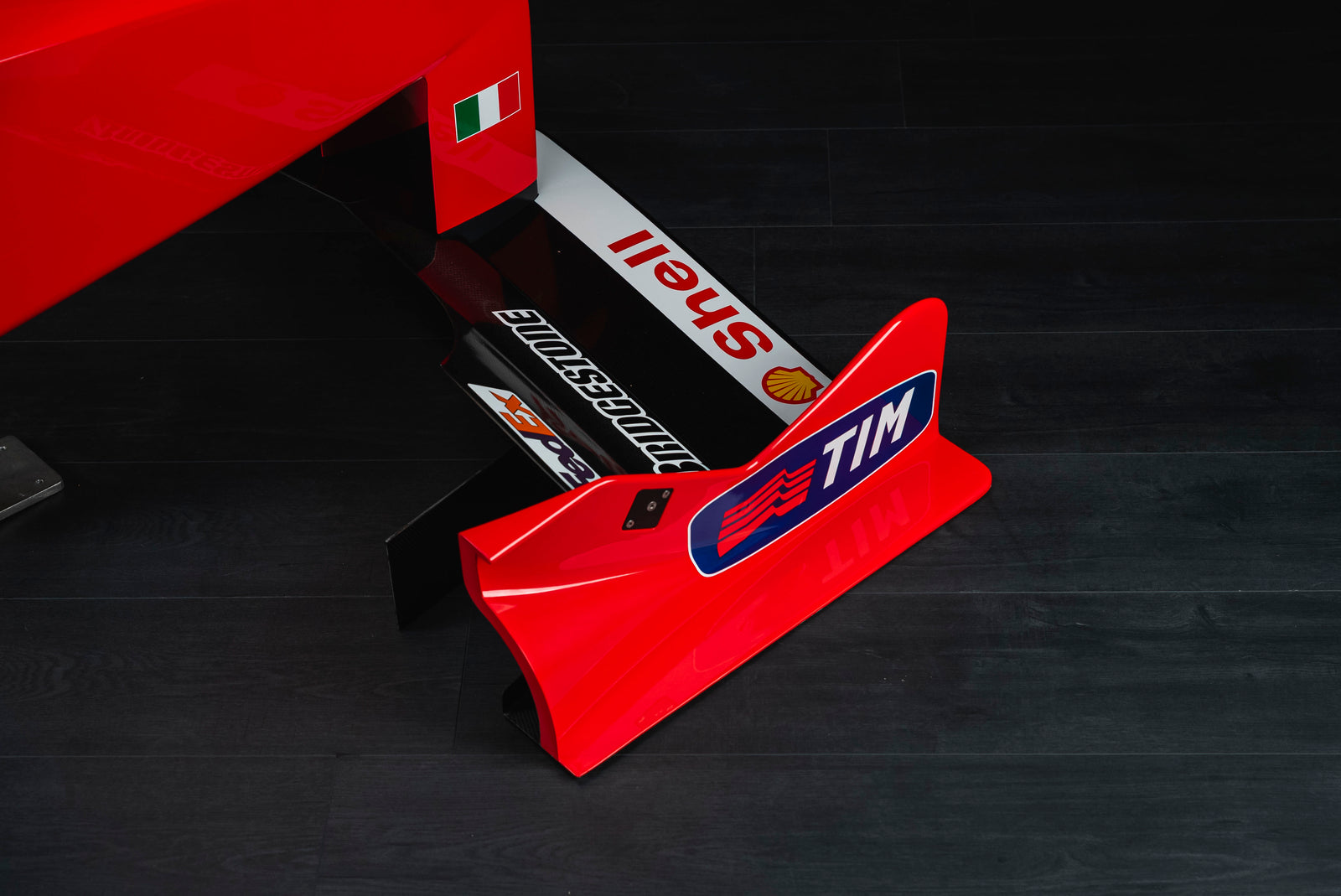 The Miami Auction LOT 008 - Michael Schumacher 1999 Ferrari F399 Nose Cone