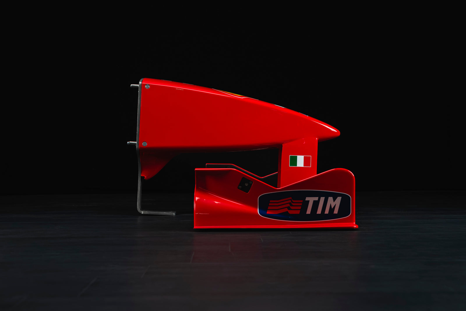 The Miami Auction LOT 008 - Michael Schumacher 1999 Ferrari F399 Nose Cone