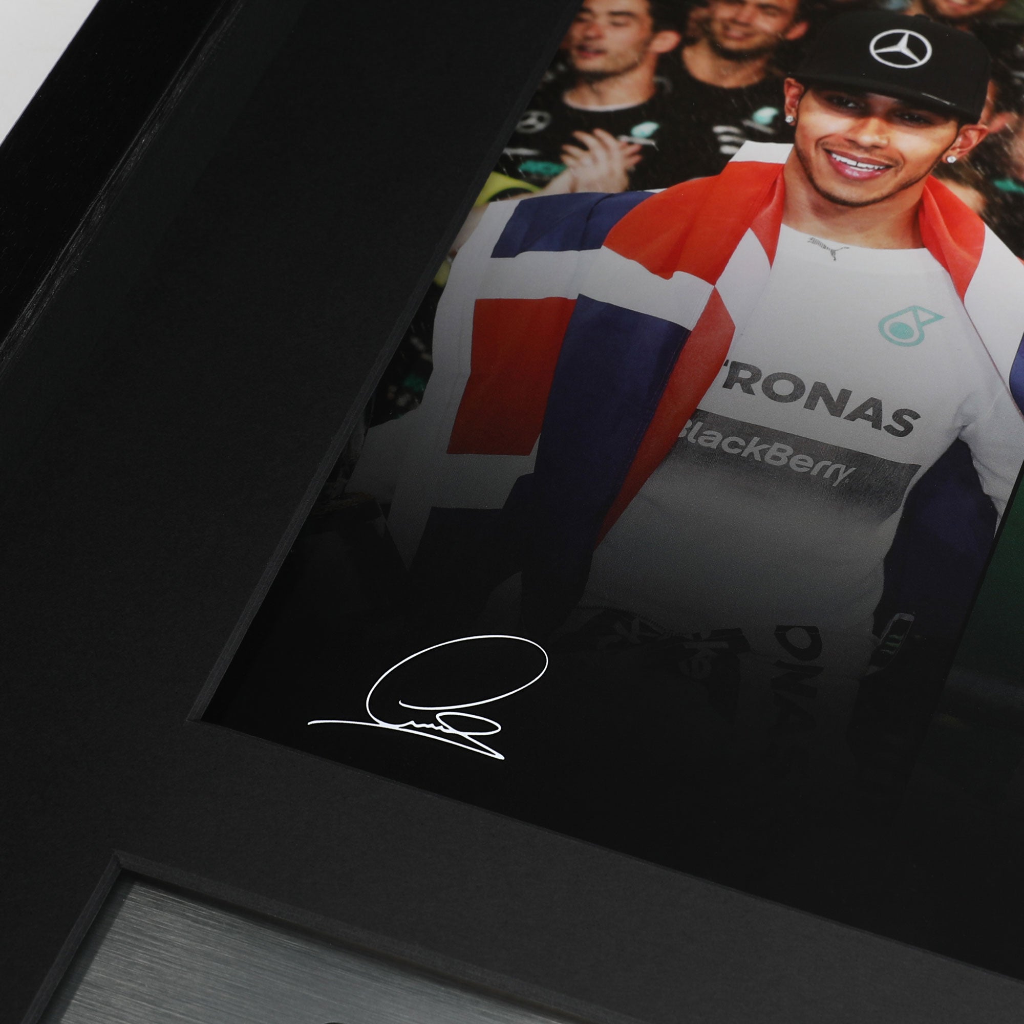 Limited-Edition Lewis Hamilton 'Six Titles’ Mercedes-AMG PETRONAS F1 Team Bodywork & Photo