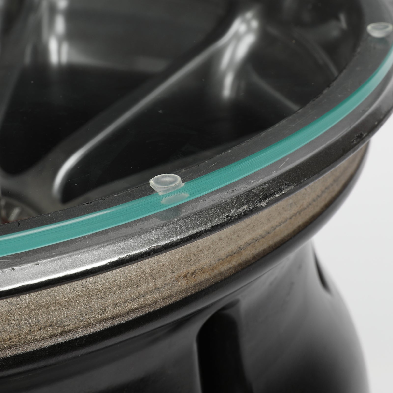 Max Verstappen 2019 Oracle Red Bull Racing Front Wheel Rim Table