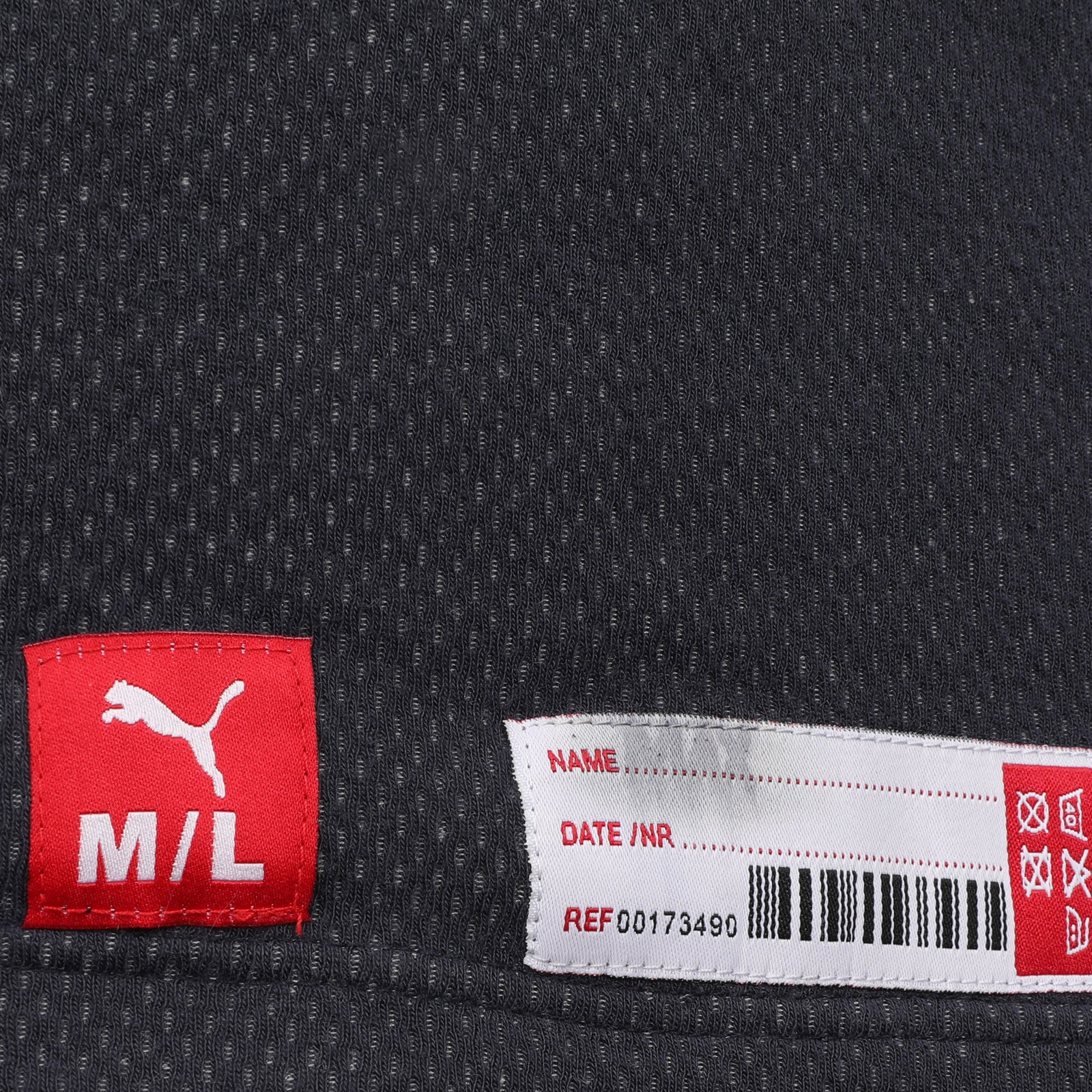 LOT 653 - Max Verstappen 2019 Red Bull Nomex - Signed