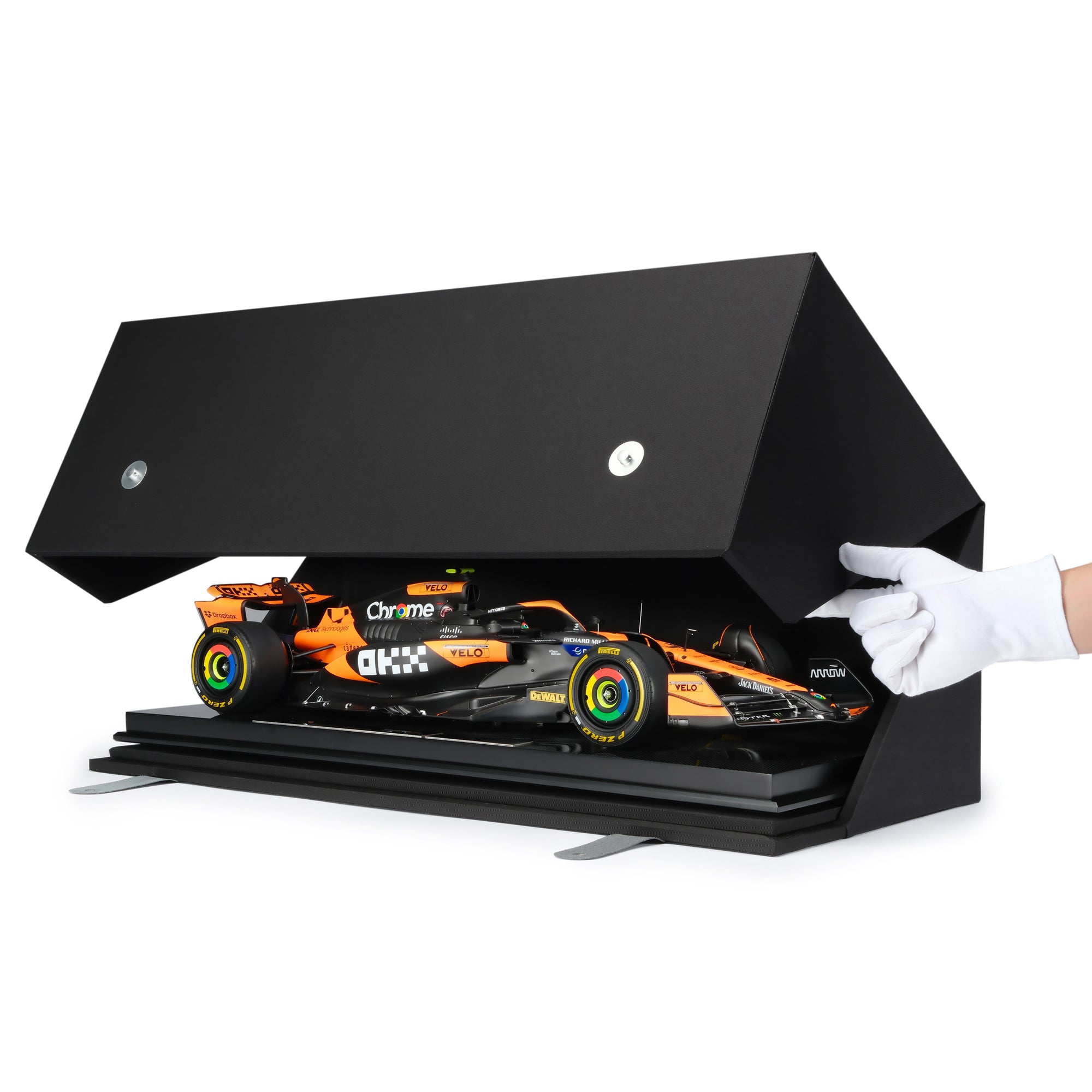 Limited Edition Lando Norris 2024 McLaren MCL38 1:8 Scale Model – Miami GP