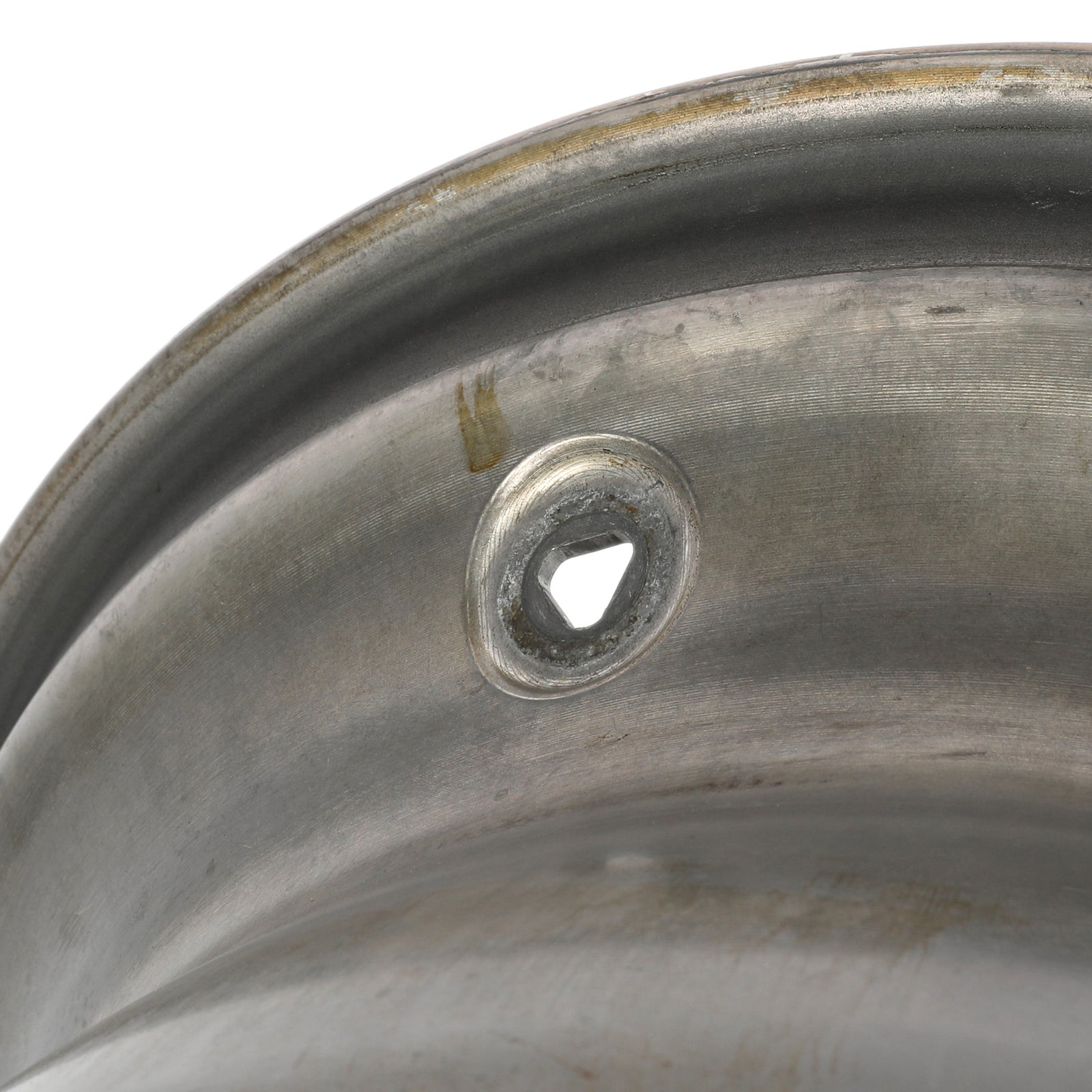 LOT 043 - Mercedes-AMG PETRONAS F1® Team 2018 Season Used Front Wheel Rim Table