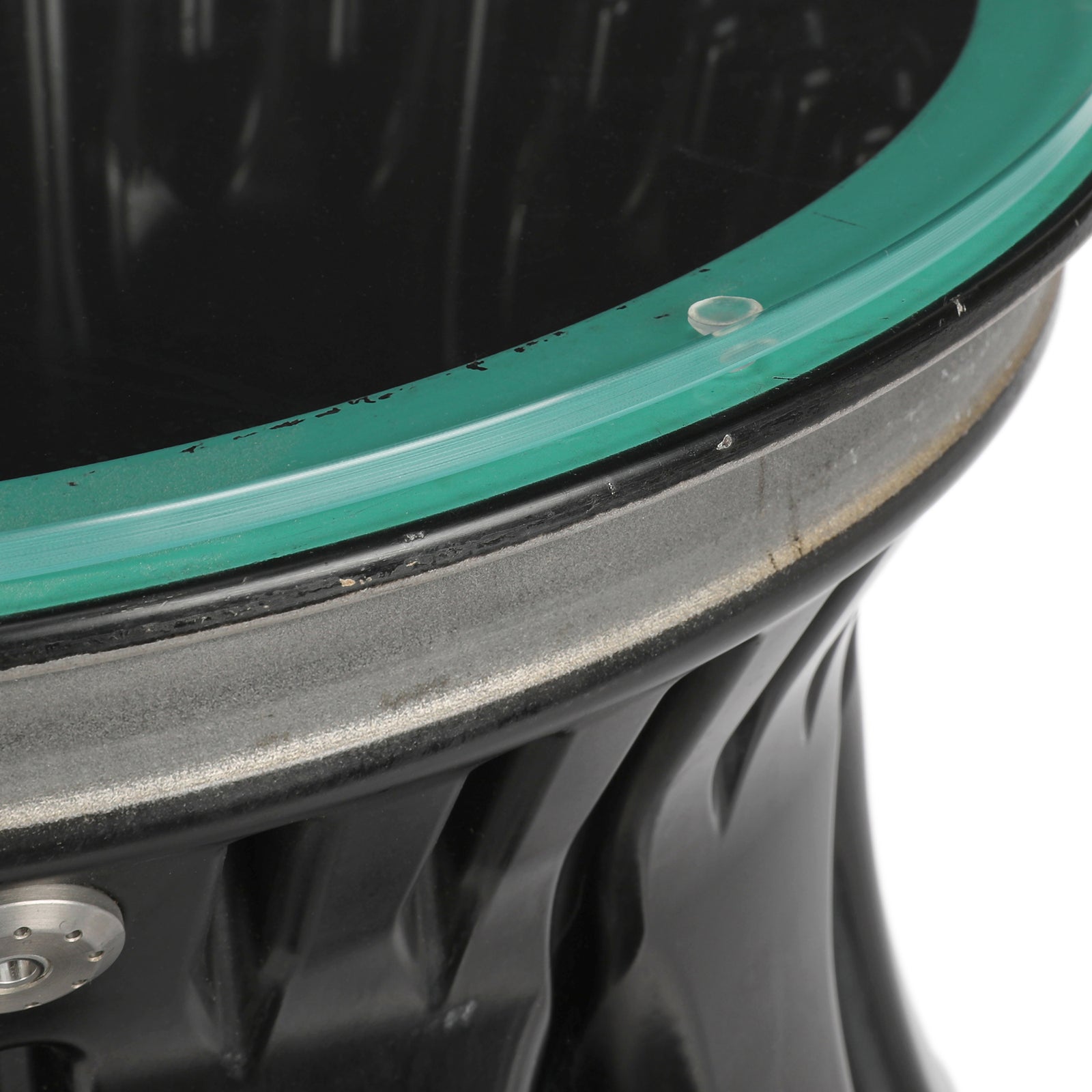 LOT 267 - Mercedes AMG Petronas 2019 Race Used Rear Wheel Rim Table