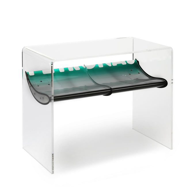 LOT 018 - Mercedes-AMG PETRONAS F1® Team 2011 Rear Wing Table