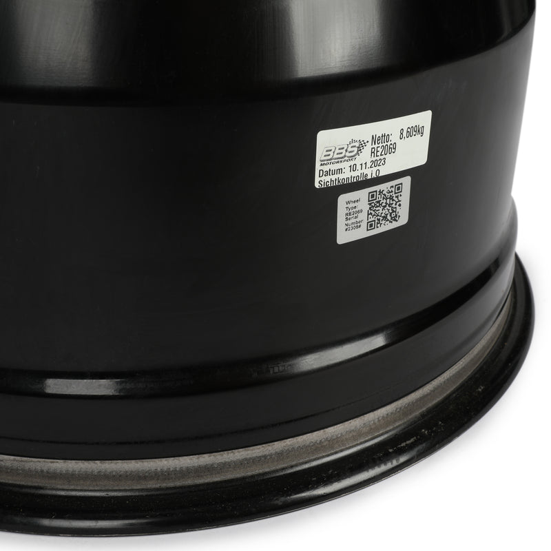 Oscar Piastri 2024 Race Used McLaren F1 Team Rear Wheel Rim Table - Chinese GP