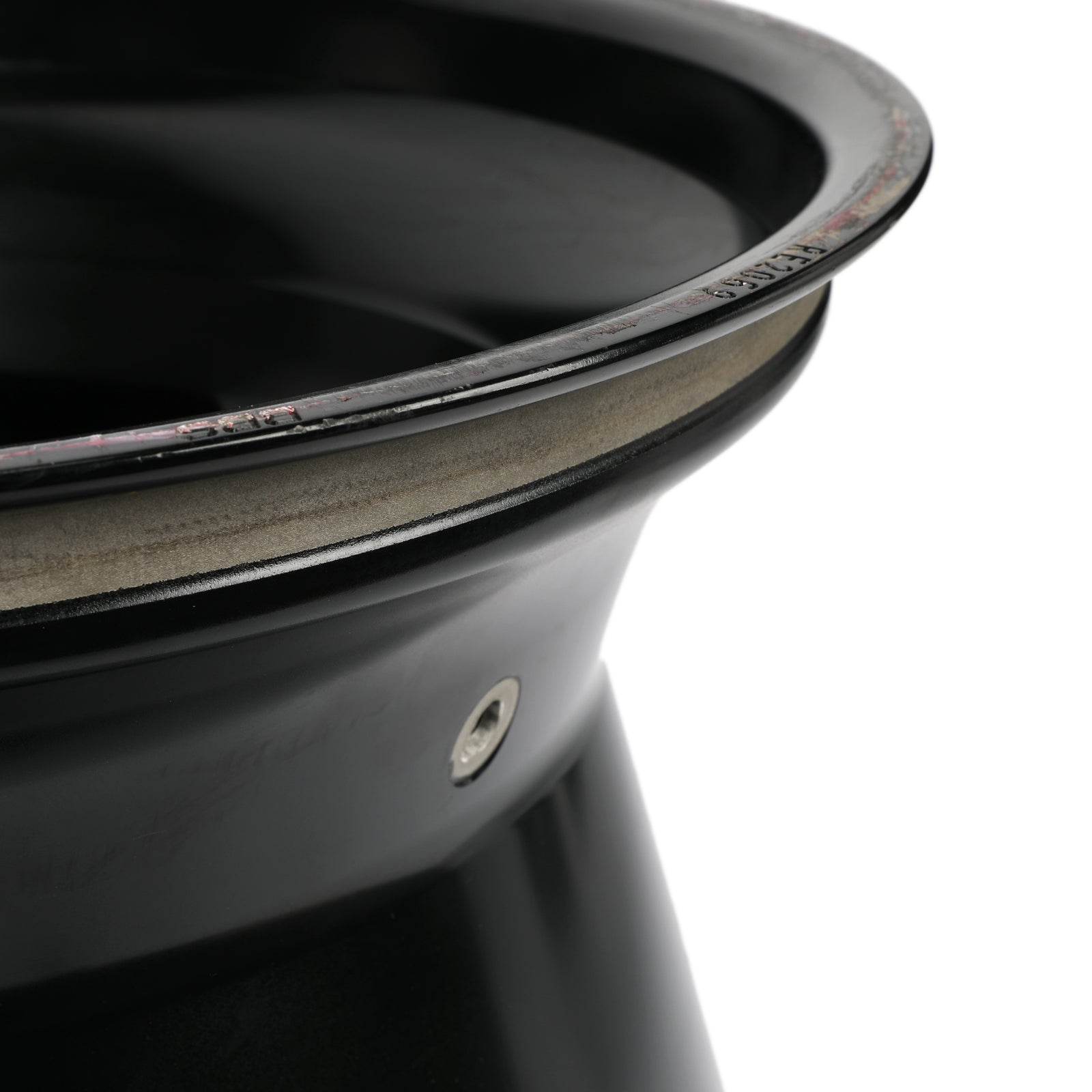 Race-used McLaren Formula 1 Team rear wheel rim table from Oscar Piastri’s 2024 Japanese Grand Prix campaign