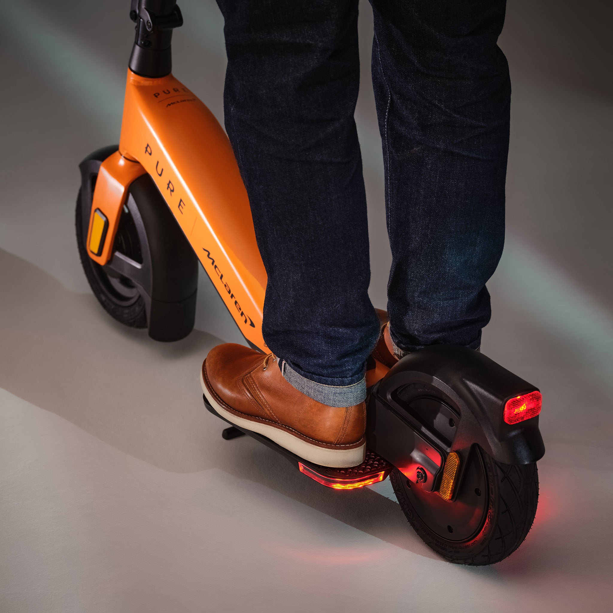 Pure x McLaren E-Scooter – Papaya Edition